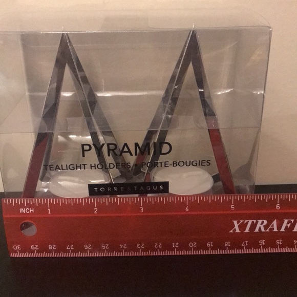 Torre & Tagus pyramid tea light holders set of 2 - Picture 6 of 6